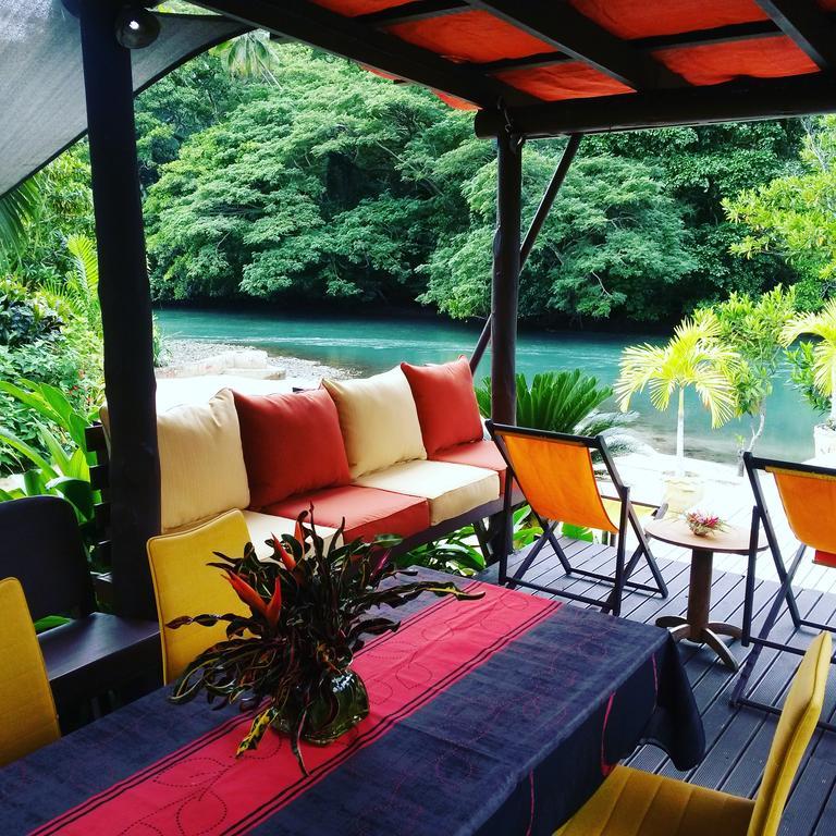Salt Lake Lodge Savusavu Ngoại thất bức ảnh